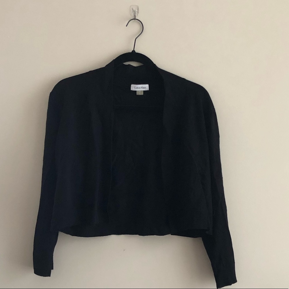 Calvin Klein Shrug